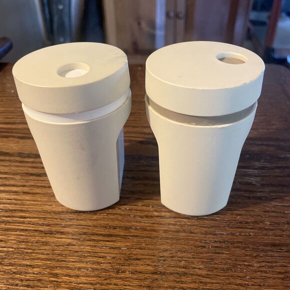 Tupperware Salt & Pepper Shakers Beige Almond #1471 -14 and 1471-15 Vintage - Picture 1 of 6